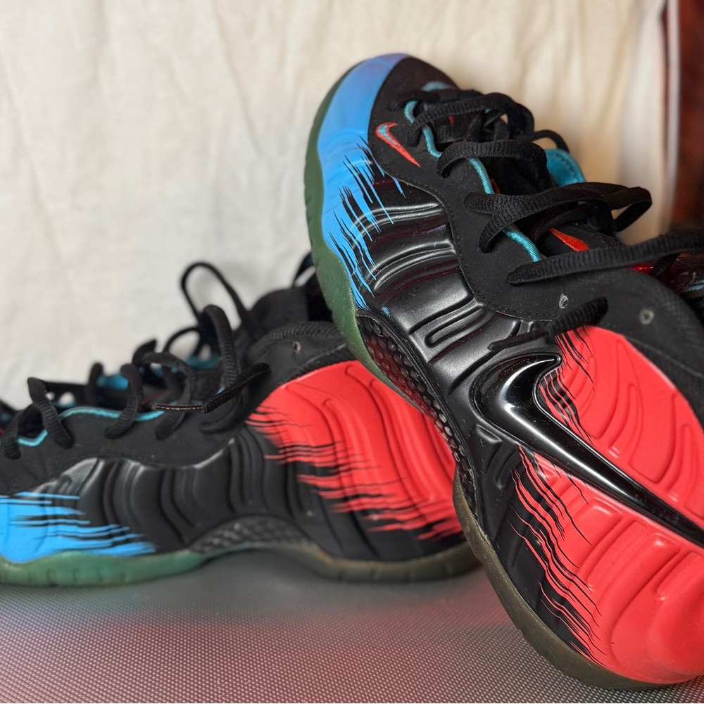Nike Air Foamposite Pro “Spider-Man”